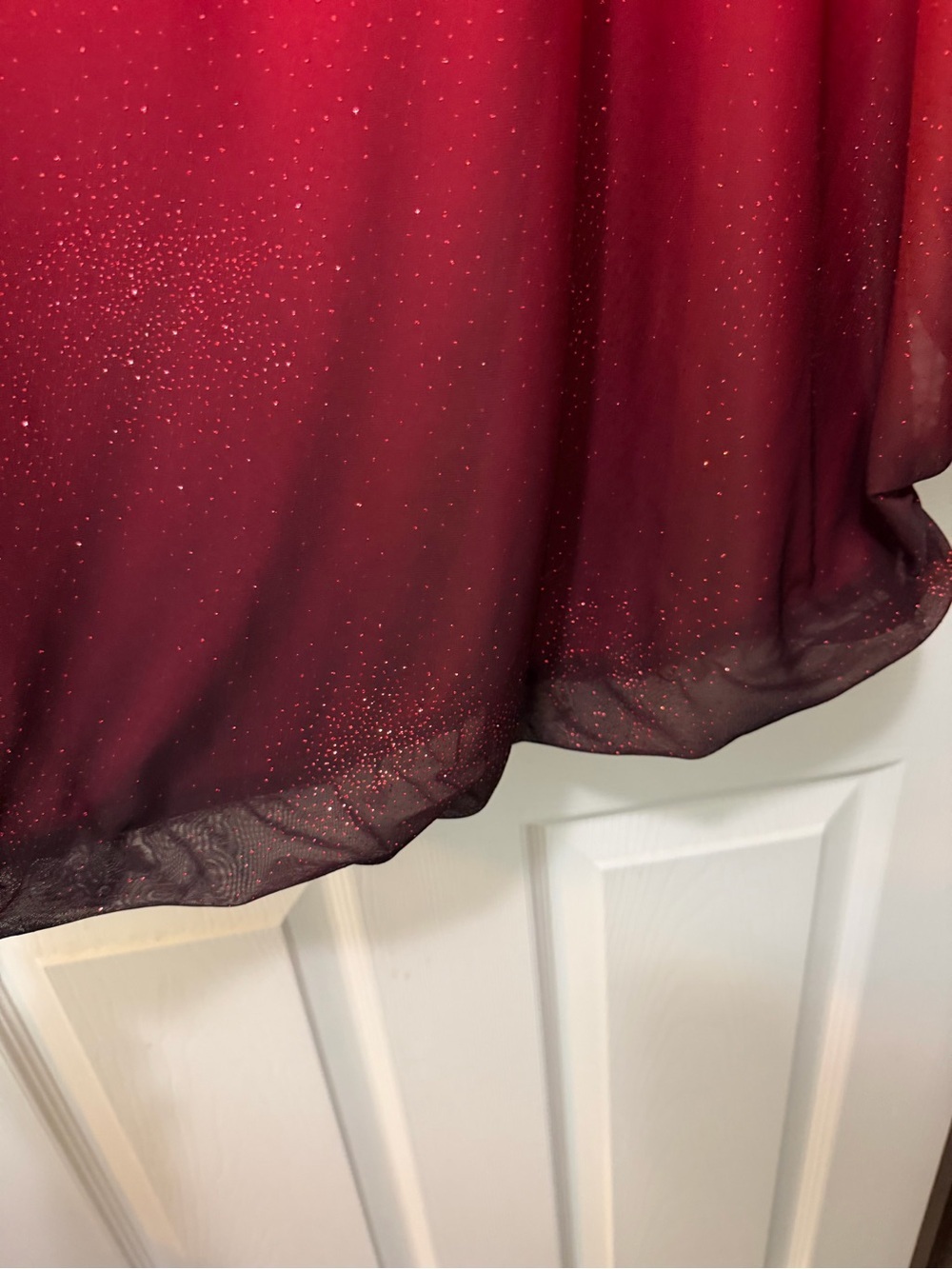 Plus size Red Ombré Sparkle Shimmer Flutter Style Sleeves Blouse Sz 3X - Picture 3 of 8